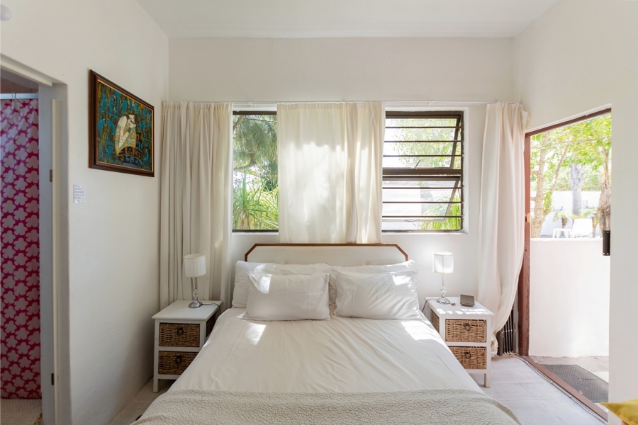 8 Bedroom Property for Sale in Country Club Western Cape
